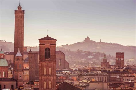 10 Best Things to Do in Bologna, Italy