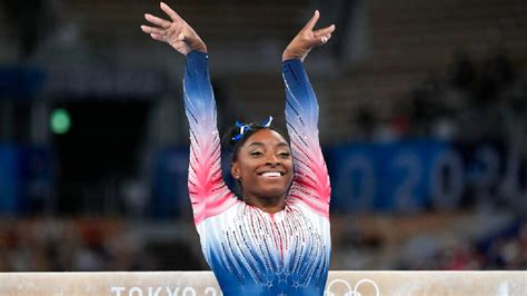 US gymnastics star Simone Biles reveals her aunt died suddenly 2 days ...