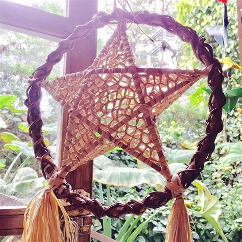 Diy Parol Using Recycled Materials | Diy Info