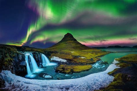 Iceland's Stunning Landscapes: A Natural Wonderland