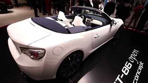 Toyota GT-86 convertible at the Geneva Motor Show 2013 - Which? first look - YouTube