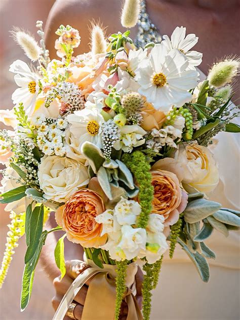 Wildflower Bouquets: The Best Wildflower Bouquets from Real Weddings