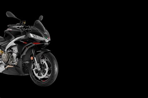 Aprilia Tuono 660 Factory : price, colors, consumption