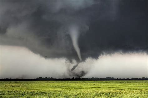 Wakita Multivortex Tornado Photograph by Eric Treece | Fine Art America