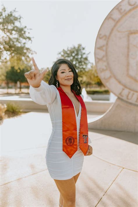 Texas Tech University Graduation Photos