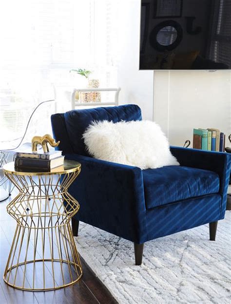 10 Beautiful Blue Accent Chairs for the Living Room