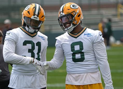 Packers running backs Emanuel Wilson and Jarveon Howard discuss the ...