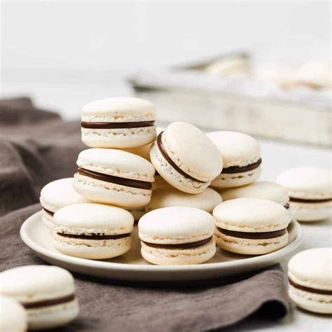 French Macarons (step-by-step tutorial) | Baked by an Introvert