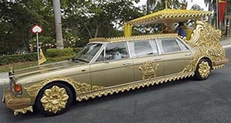 Unbelievable - A Man Has 5,000 Cars Worth N2.3 Trillion - Car Talk ...