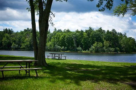 Top 10 spots for a family picnic