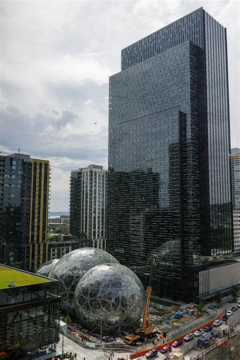 The Spheres in the New Amazon Headquarters | Wowow Home Magazine