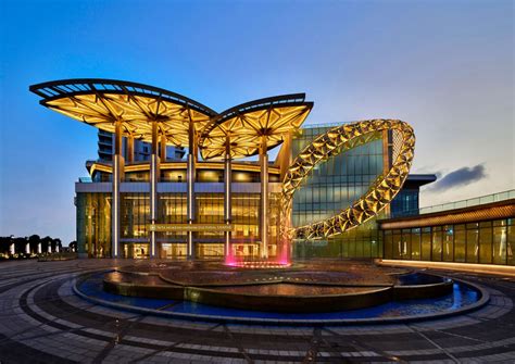 Celebrate world-class infrastructure at the Nita Mukesh Ambani Cultural ...