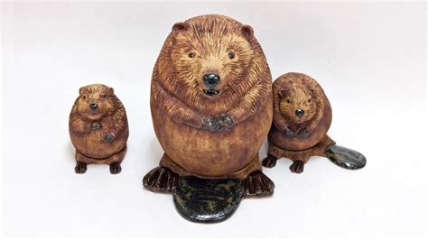 Beaver sculpture timelapse - YouTube