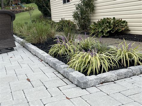 Edging Stones for Gardens, Walkways, and Driveways | NMP