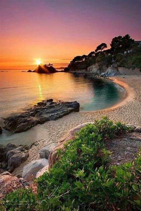 Couche de soleil sur la mer - les destinations les plus belles du Monde | Paesaggi, Tramonto ...