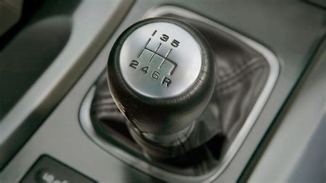 Different Types of Car Transmissions - Explained in Details