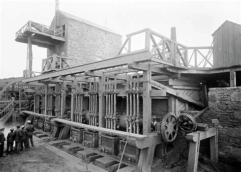 Levant mine, St Just in Penwith, Cornwall. 1890s (Photos Framed, Prints ...