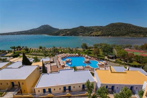 Aquis Mare Nostrum Hotel Thalasso is one of the best places to stay in Athens