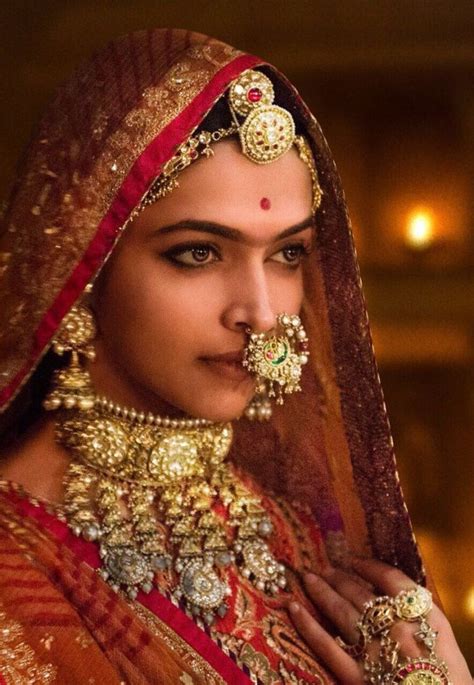 Rani Padmini’s Life Has Been Shown In A Wrong Manner In Padmavati, Claims Queen’s Descendant ...