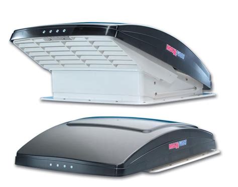 MaxxAir MaxxFan Deluxe RV Roof Vent Model 7500K (Smoke, With Remote ...