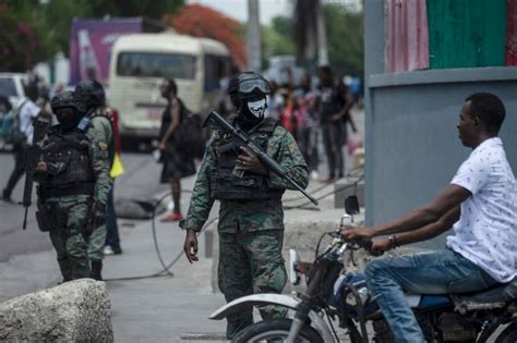 Thousands trapped as gangs battle for control in Port-au-Prince | Gun Violence News | Al Jazeera