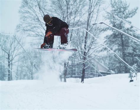 Skiing & Snowboarding at Bryce Resort