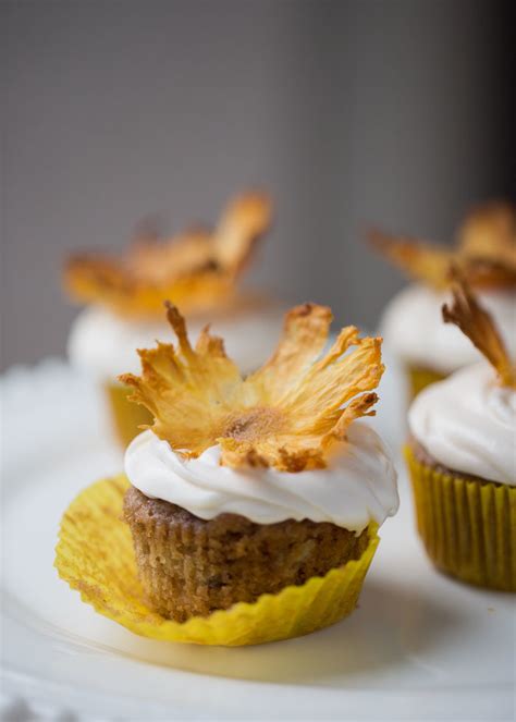 Hummingbird Cupcakes