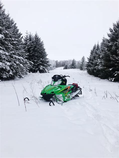 5 Best Used Snowmobiles - BeautyHarmonyLife