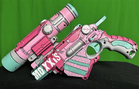 Borderlands video game inspired nerf blaster paint job. Mad Moxxi ...