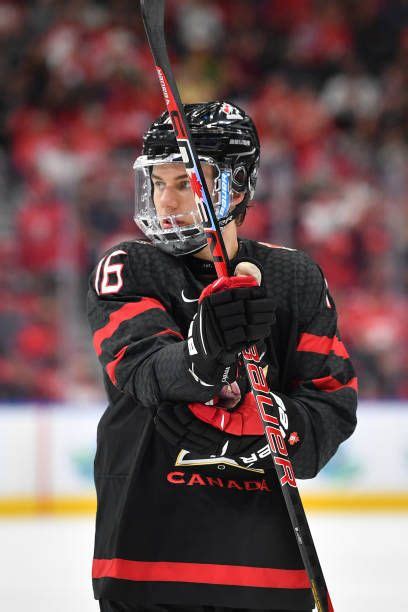 Connor Bedard | Canada hockey, Team canada hockey, Hot hockey players