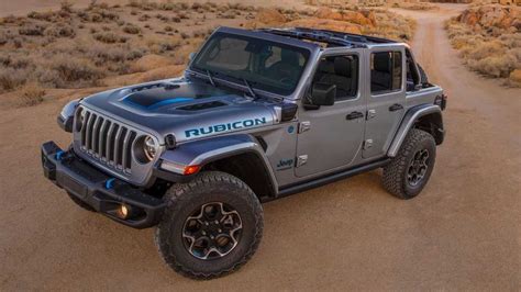 Jeep Wrangler 4xe Gets 21 Miles Of EPA Electric Range