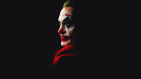 Download Arthur Fleck Joaquin Phoenix Movie Joker 8k Ultra HD Wallpaper