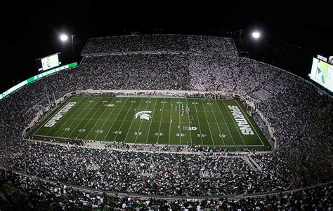 Spartan Stadium to Get Permanent Lights in 2017