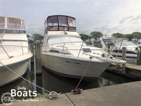 1985 Sea Ray Boats 390 Cruiser for sale. View price, photos and Buy ...