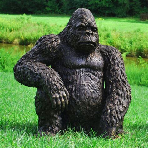 king kong sculpture Archives | Animal Sculpture