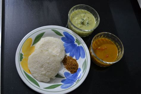 A South Indian favorite - Idli, sambar, and chutney! Idli Sambar, Eating Well, Chutney, Grains ...