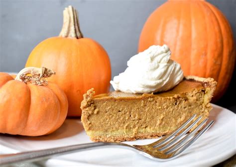 Organic Grain-Free, Sugar Free Pumpkin Pie - Heather Moffatt