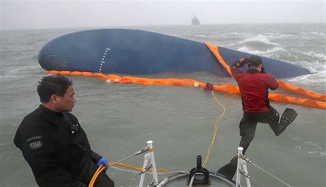 The 'Sewol' ferry disaster, South Korea - The Christian Science Monitor ...