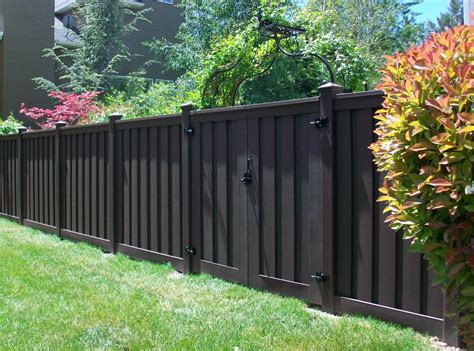 trex-woodland -fence-composite-midwest - Midwest Fence