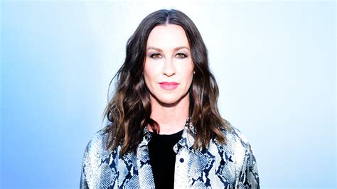 WiseGuys Presale Passwords: Alanis Morissette - The Triple Moon Tour at ...