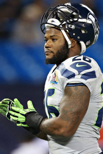 Seattle Seahawks re-sign veteran fullback Michael Robinson