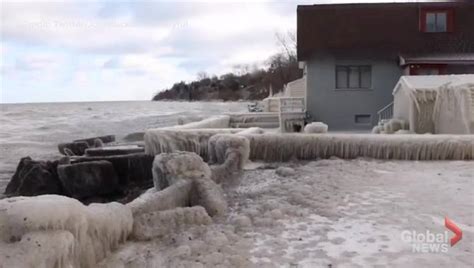 Stunning photos capture ‘ice house’ on Lake Ontario after 5 days of freezing winds | Globalnews.ca