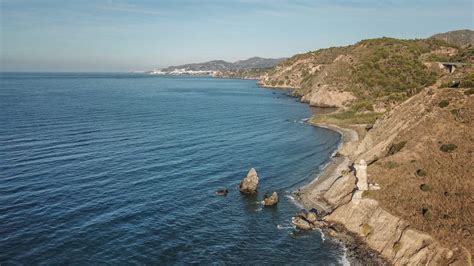 10 Best Beaches in Le Marche Italy - Le Marche beaches | IB