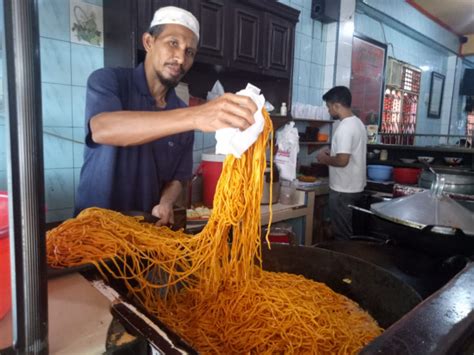 Mie Bangladesh yang Nikmat dan Gurih