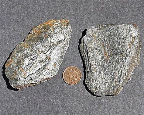 What is Phyllite? | Metamorphic rocks, Metamorphic, Geology rocks