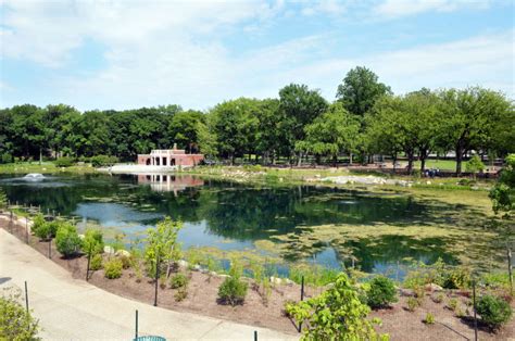 Crotona Park, Bronx | Park, New york city, Photo