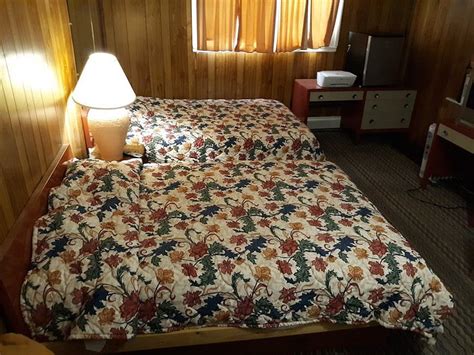 HOTEL NEPTUNE NJ ROUTE 66 - Reviews, Photos