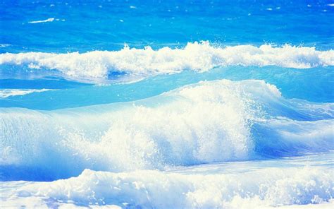 Sea Waves Wallpaper