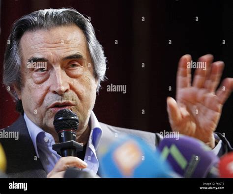 Riccardo muti young hi-res stock photography and images - Alamy