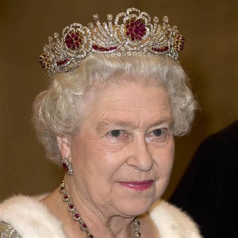 9 Most Famous British Royal Tiaras and Their Fascinating Histories ...